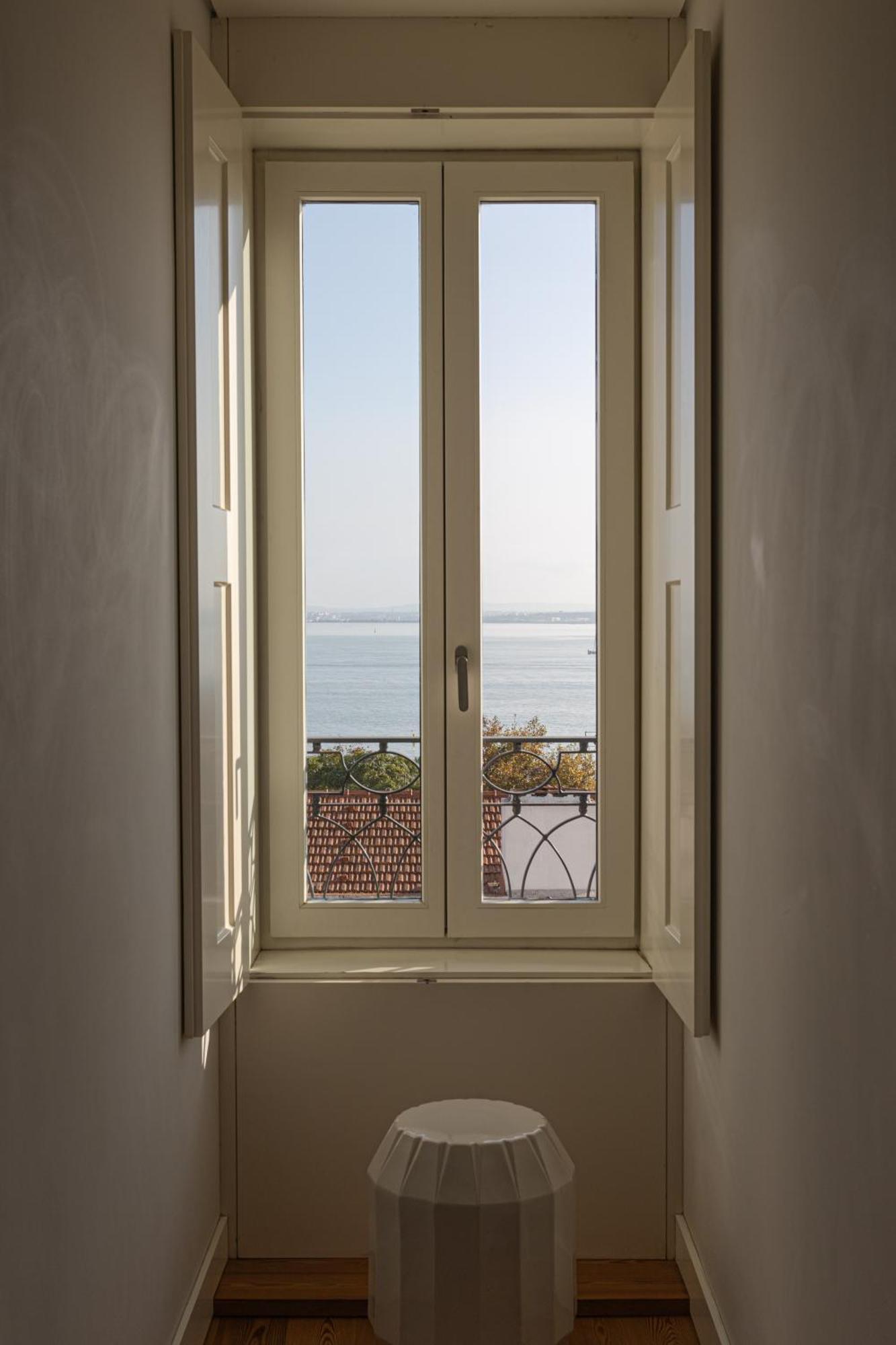 Almaria - Da Corte Apartments | Chiado Лиссабон Экстерьер фото